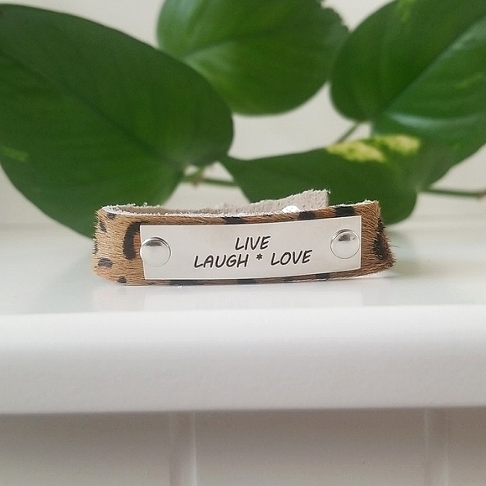 NWOT Plunder Live Laugh Love Adjustable Leopard Print Bracelet